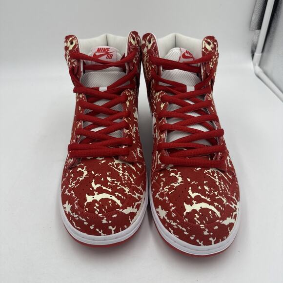 Size 11 - Nike SB Dunk PRM High Raw Meat - Picture 1 of 7